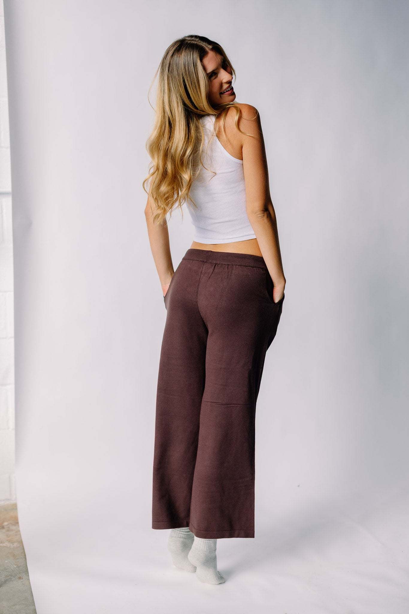 Fine Yarn Knit Sweater Wide Pant